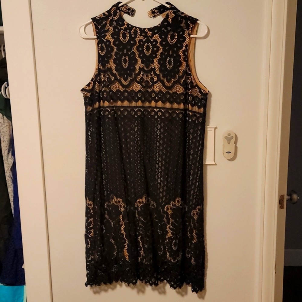Black lace dress